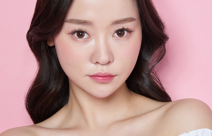 骨格や顔立ちから割り出した黄金比率をもとにデザイン